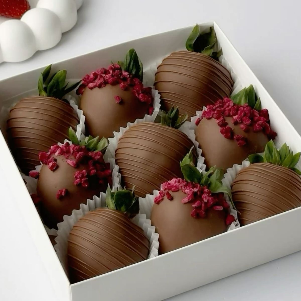 Strawberries in Chocolate, 9pcs